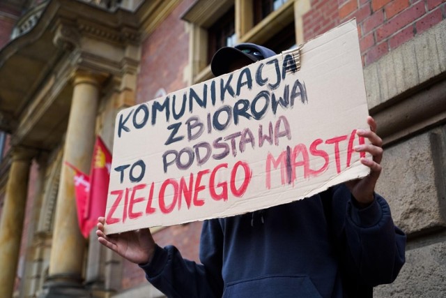 Ceny biletów za komunikację miejską w Gdańsku bez zmian. Rada Miasta przeciw obywatelskiej inicjatywie