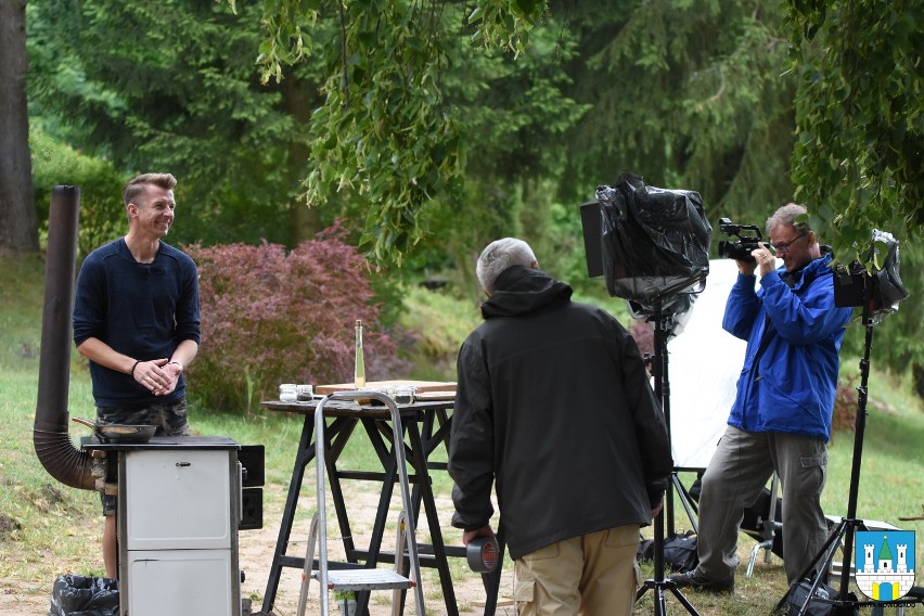 Karol Okrasa odwiedził Skansen Kurpiowski z ekipą...