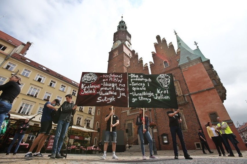 Protest przeciwko wręczeniu Nagrody Wrocławia...