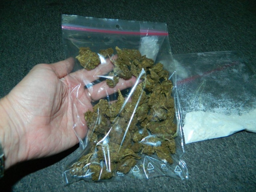Wejherowo: W mieszkaniu policjanci znaleźli ponad 55 gram narkotyków