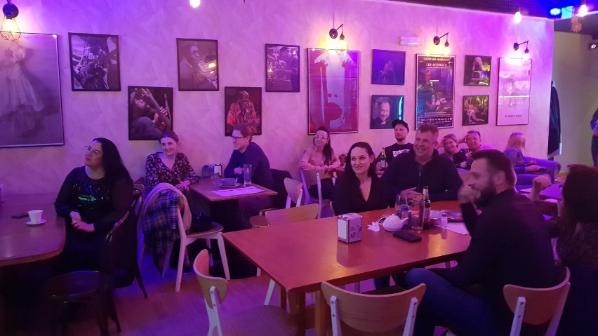 Stand-up Pawła Reszeli w Kontrabas Cafe Club w Kaliszu