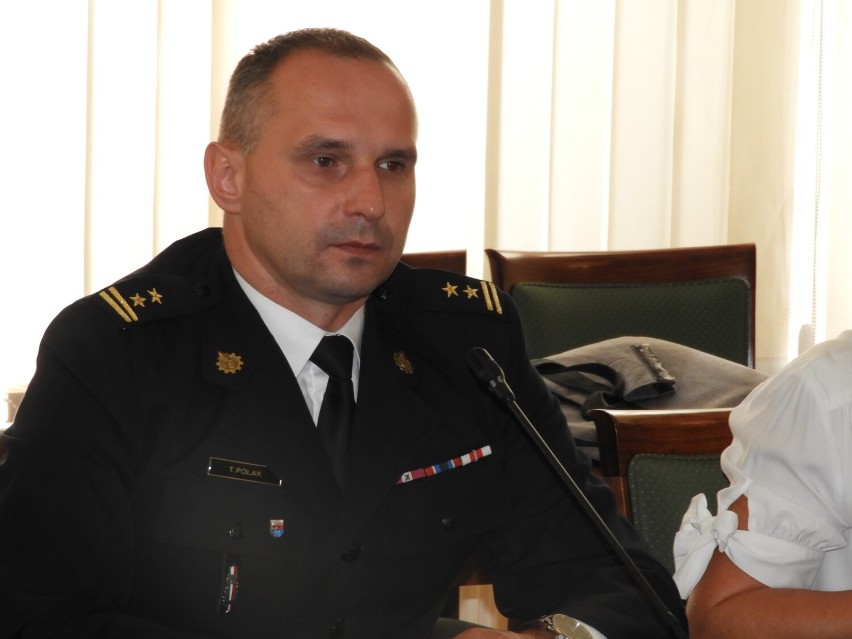 Krotoszyn: Apel komendanta straży pożarnej, riposta radnego Kosiarskiego
