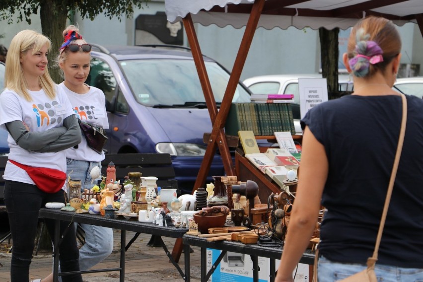 Ostatni, wakacyjny Pchli Targ fundacji Złotowianka za nami [ZDJĘCIA]