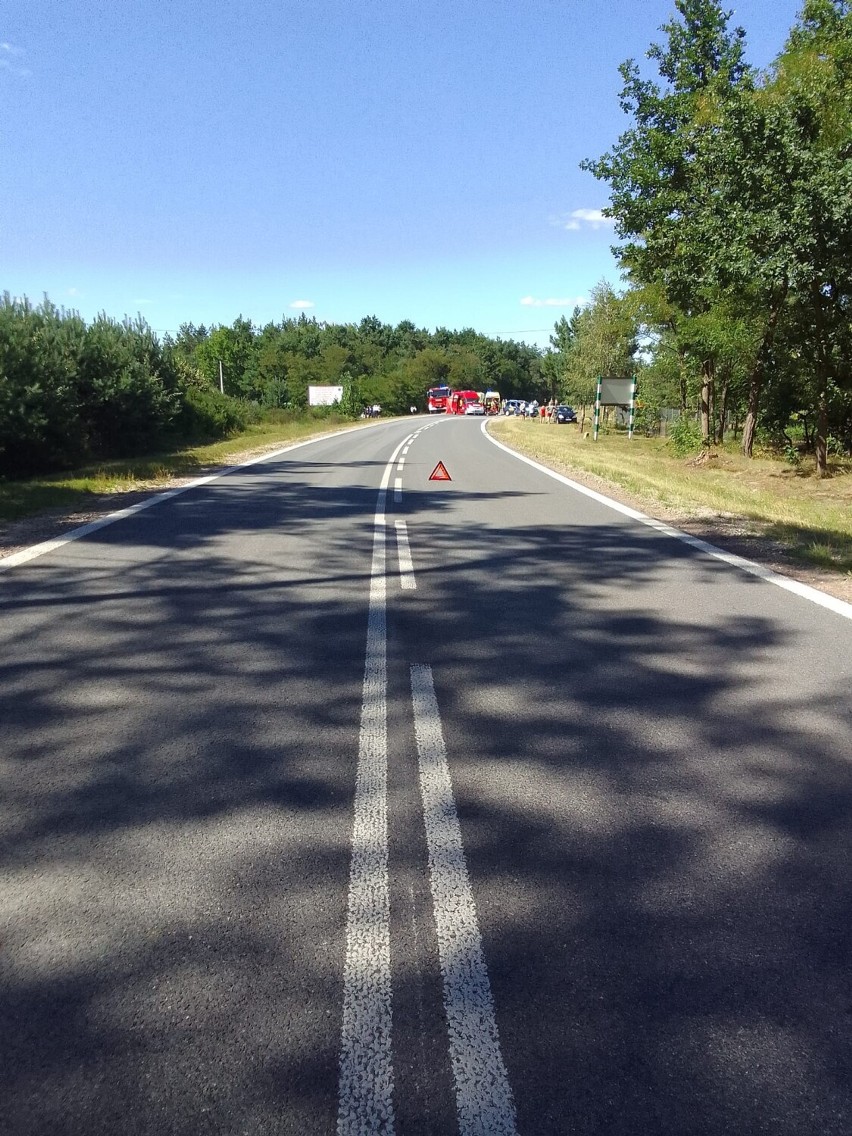 Maciejowice. Tragiczny wypadek na drodze Warszawa-Puławy. Dwie osoby nie żyją