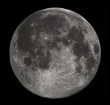 Powierzchnia Księżyca zmienia się znacznie szybciej niż przypuszczano