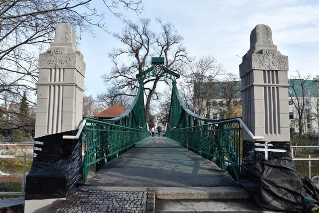 Most Groszowy w Opolu otwarty dla pieszych. Ale to nie koniec prac na przeprawie nad Młynówką