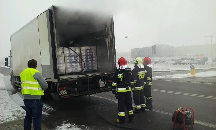 Pożar ciężarówki w Legnicy