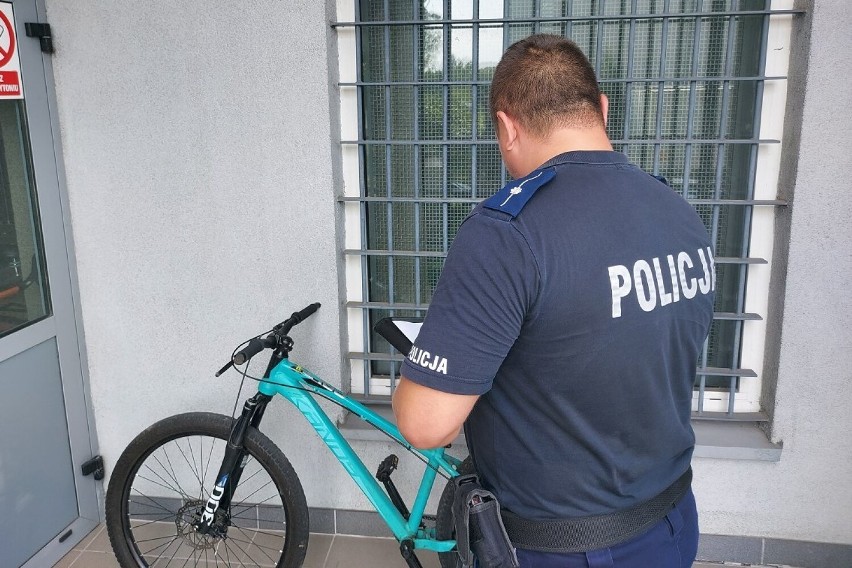 19-latka ze Zduńskiej Woli ukradła rower, odpowie za rozbój 