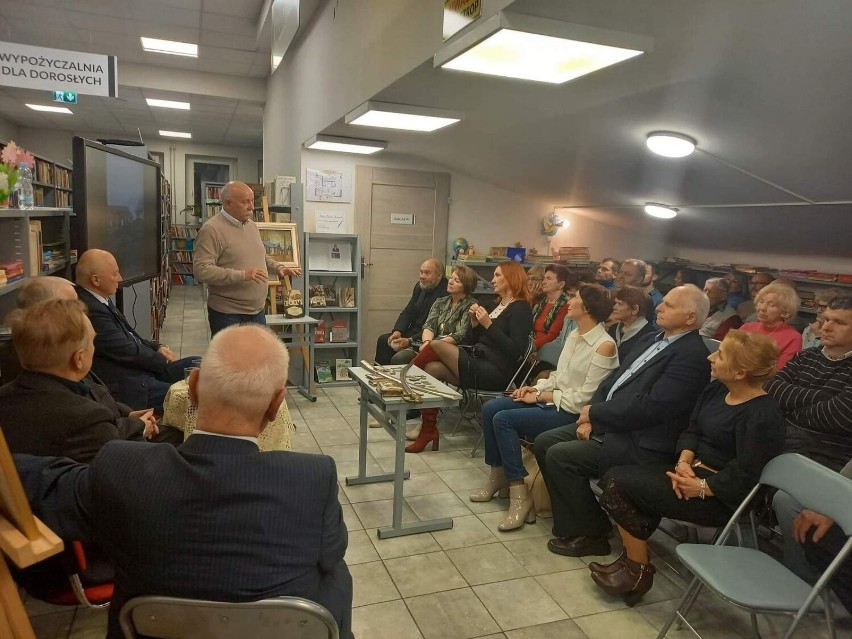 W Opatowie odbyło się spotkanie autorskie i promocja książki „Przywracana pamięć. Rotmistrz Szymon Skorupski i jego rodzina” 