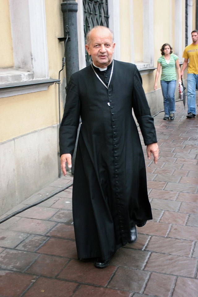 Kardynał Dziwisz.