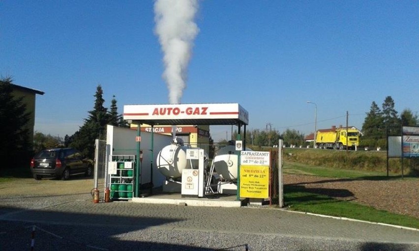 Straż pożarna w Wodzisławiu: ze zbiornika ulatniał się gaz