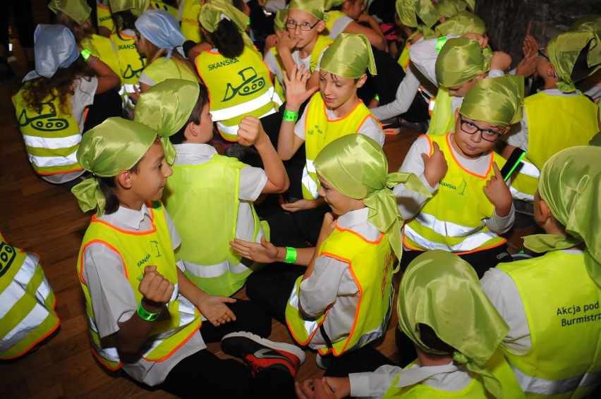 Dzieci biły rekord Guinnessa w Kopalni Soli "Wieliczka" [ZDJĘCIA]