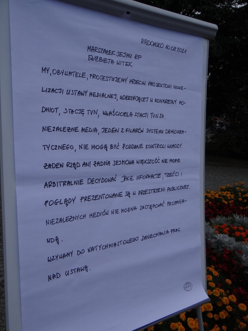 Protest w obronie niezależnych mediów w Radomsku