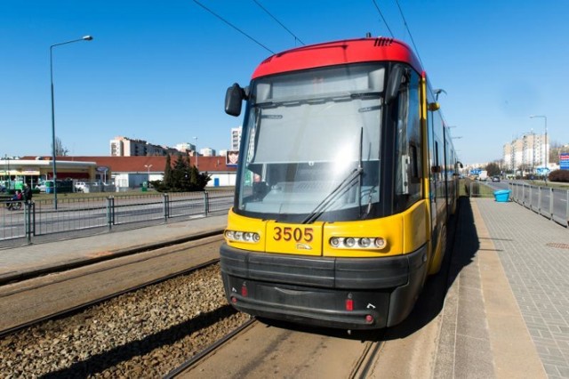 Tramwaje wracają na Aleje Jerozolimskie, ale w sobotę dojazd do centrum będzie zablokowany