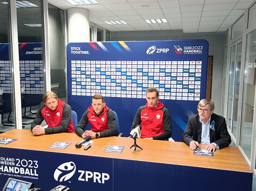 Reprezentacja Polski w piłce ręcznej rozpoczęła zgrupowanie w Płocku. Co powiedzieli przedstawiciele drużyny na konferencji prasowej?