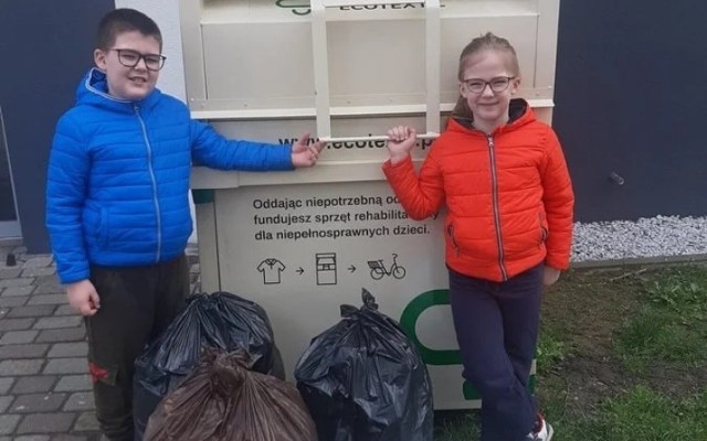 Tym razem w zbiórce wzięły udział aż 52 szkoły z całej Polski - zarówno te z dużych miast, jak i te z niewielkich miejscowości. Łącznie udało się zebrać blisko 40.000 kg ubrań. Najwięcej, zebrała szkoła podstawowa z Hyżnego na Podkarpaciu. Na podium także szkoły z Radomska i Żor.