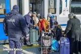 Tak lubuscy policjanci pomagają uchodźcom z Ukrainy. Są m.in. na dworcu w Rzepinie