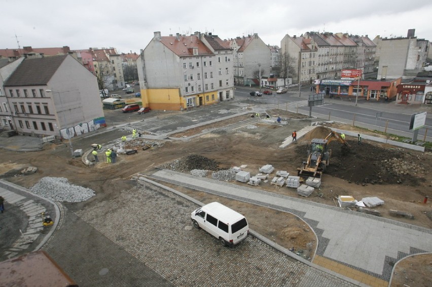 Trwa przebudowa Placu Sybiraków w Legnicy