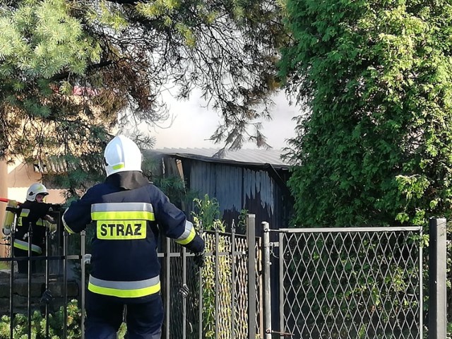 Płonął garaż przy ul. Armii Krajowej w Pszowie