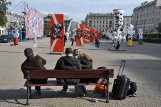 Poznań: Słoneczne popołudnie na placu Wolności [ZDJĘCIA]