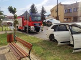 [AKTUALIZACJA] Kierowca sparaliżował miasto i skasował 7 aut w Zgorzelcu. Dwie osoby przewiezione do szpitala
