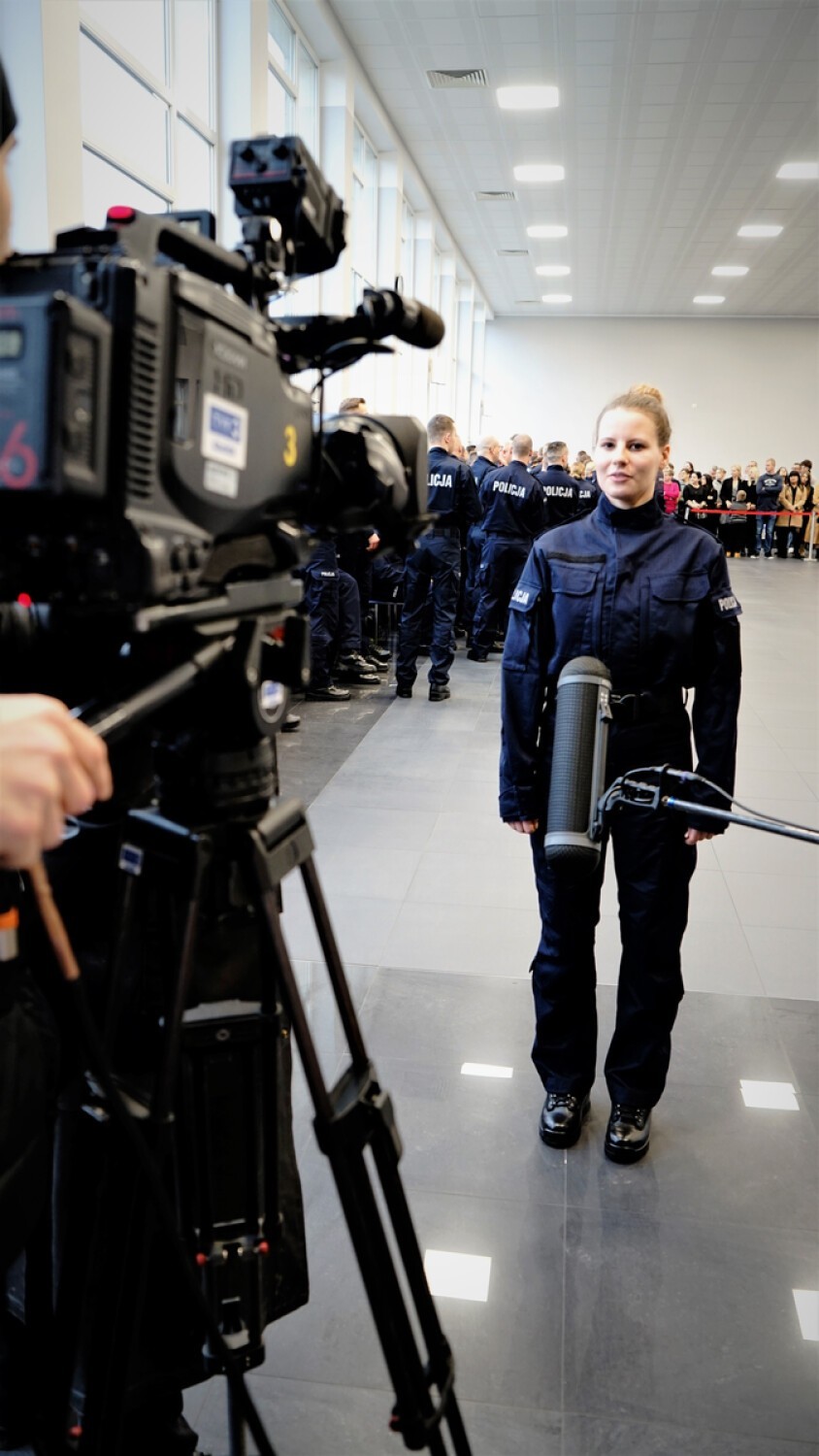 Nowi funkcjonariusze w szeregach policji. Uroczystość ślubowania w Gdańsku | ZDJĘCIA