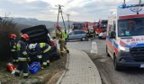 Wypadek w Połomi: Dwie osoby w szpitalu po zderzeniu dwóch osobówek na skrzyżowaniu ul.: Wolności i Szkolnej