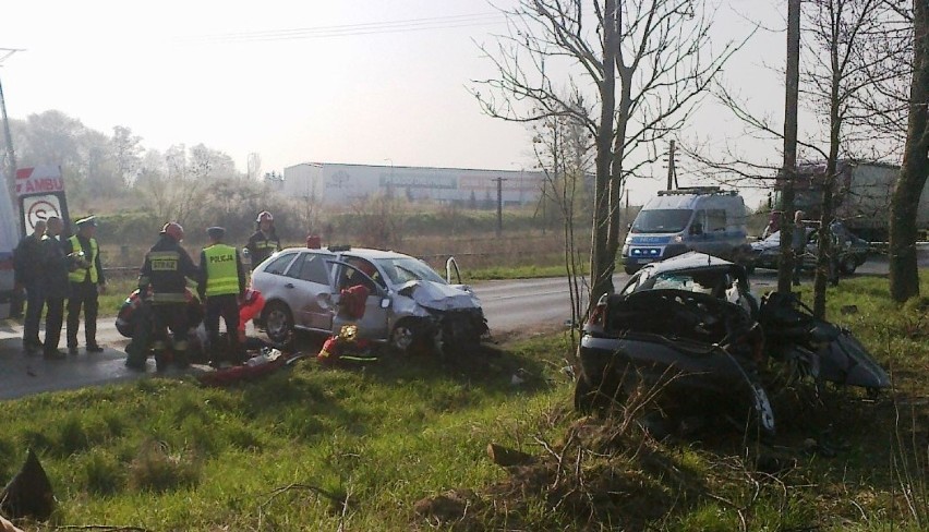 Wypadek w Grzywnie koło Chełmży. Zdjęcie od internauty....