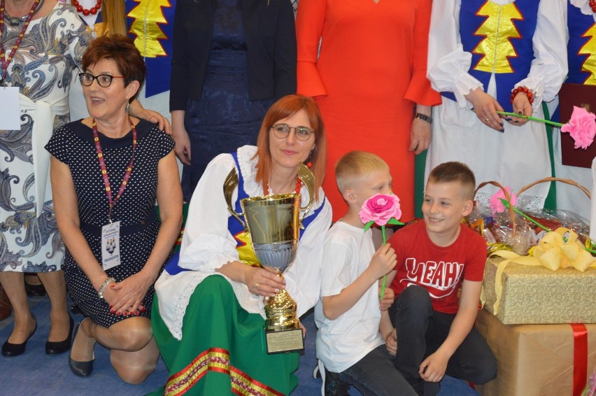 W Żukowie odbył się XVI Wojewódzki Turniej KGW. Nagroda główna trafiła w ręce pań z Grabowa  - ZDJĘCIA, WIDEO
