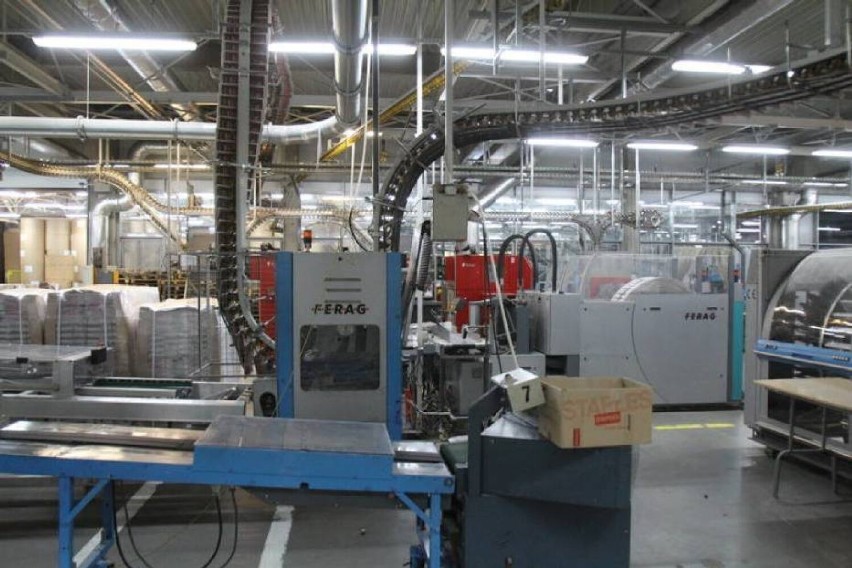 Stanowisko: operator maszyn do produkcji papierowych...