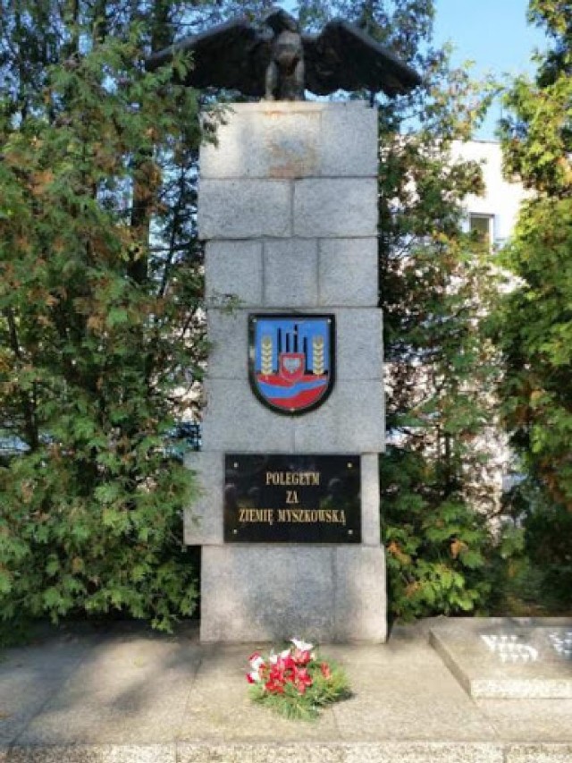 Pomnik Poległym za Ziemię Myszkowską
