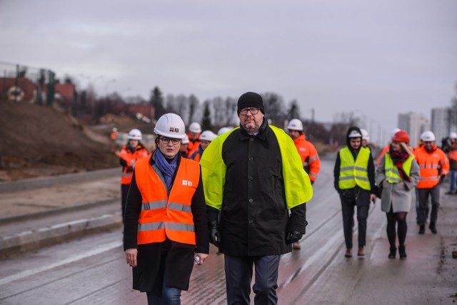 Prezydent  Paweł Adamowicz na budowie Nowej Bulońskiej Północnej 7.12.2018