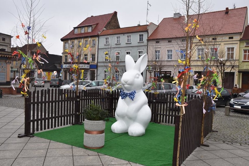 Wielkanocny Zajączek jest już gotowy na nadchodzące święta. Zachęcamy do zrobienia sobie pamiątkowej fotografii! 