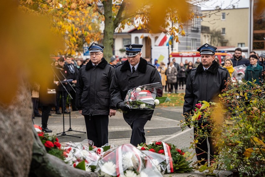 Oficjalne obchody Święta Niepodległości Polski 11 listopada 2021 we Władysławowie