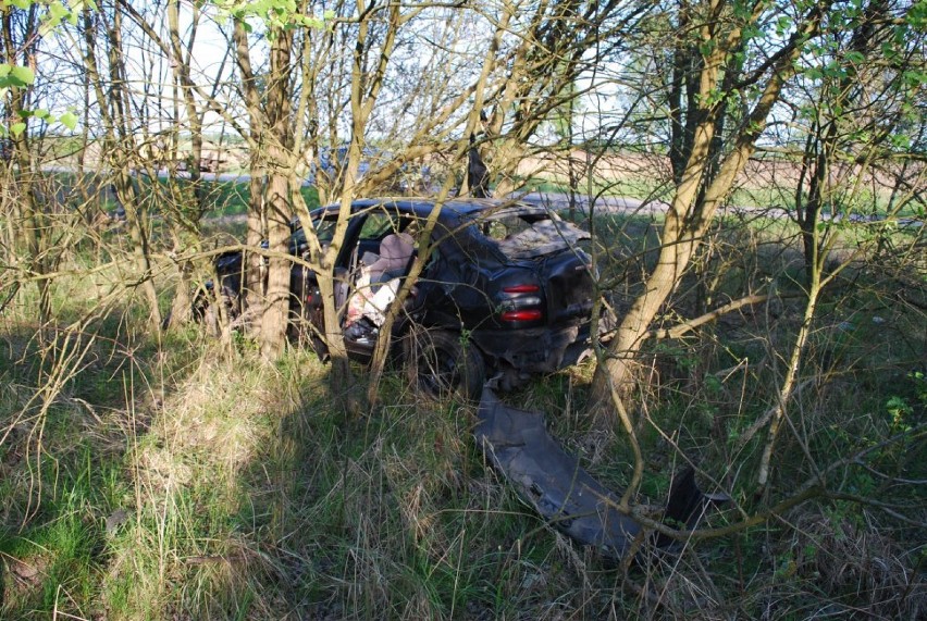 Wypadek w Koziegłowach na Porajskiej. Spowodował go kierowca bez prawa jazdy [ZDJĘCIA]