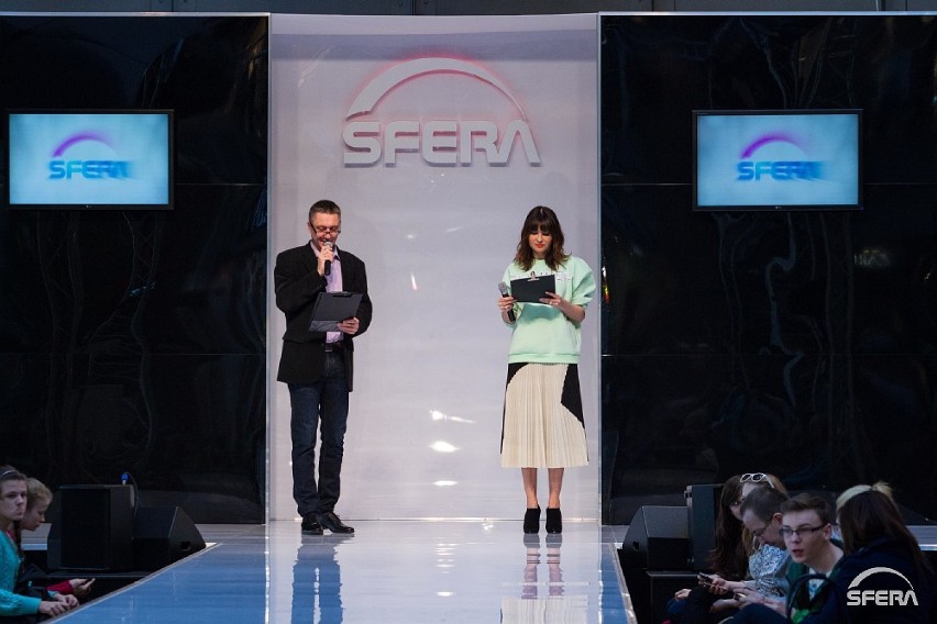 Moda wiosna 2014. Pokaz mody w bielskiej Galerii Sfera