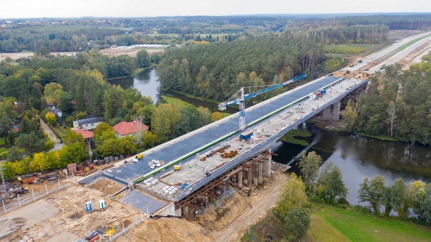 Budowa obwodnicy Bydgoszczy. GDDKiA: Trzeci odcinek drogi S5 ma być gotowy na Boże Narodzenie [zdjęcia]