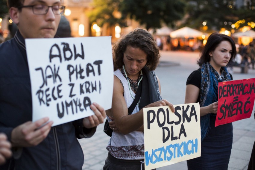 Na Rynku Głównym w Krakowie protestowali przeciwko deportacjom