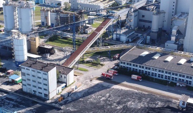 10 sierpnia, tuż po godzinie 16 zapalił się taśmociąg na Elektrowni Jaworzno II przy ulicy Martyniaków. Na miejscu pracuje 11 zastępów straży pożarnej.