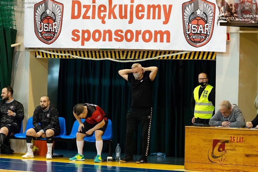 Usar Kwidzyn ogrywa SMS ZPRP Kwidzyn 32:27. Przełożone derby Kwidzyna zakończyły rozgrywki I ligi mężczyzn w grupie A