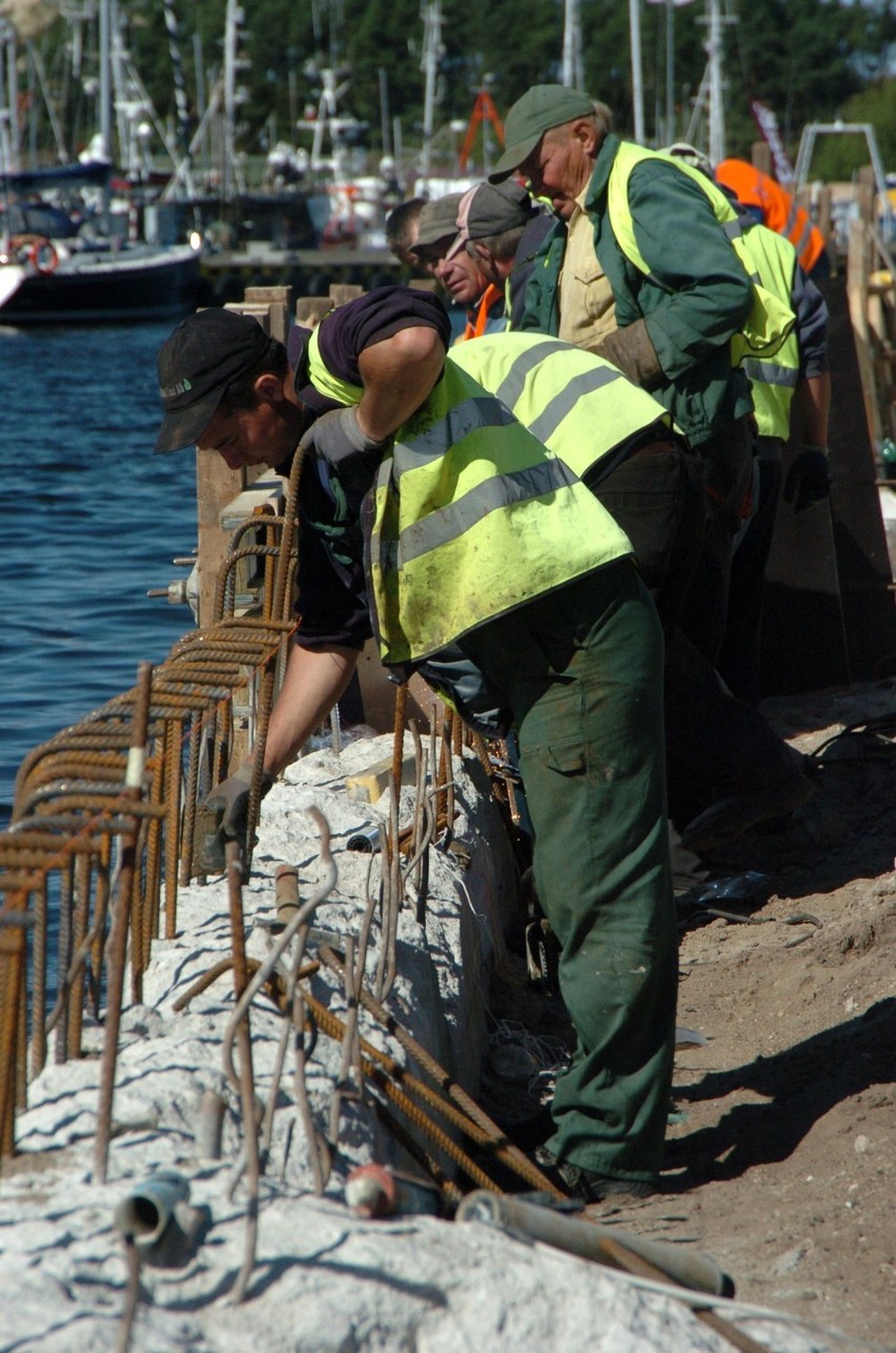 Remont usteckiego portu: Fotorelacja z prac remontowych II części usteckiego portu