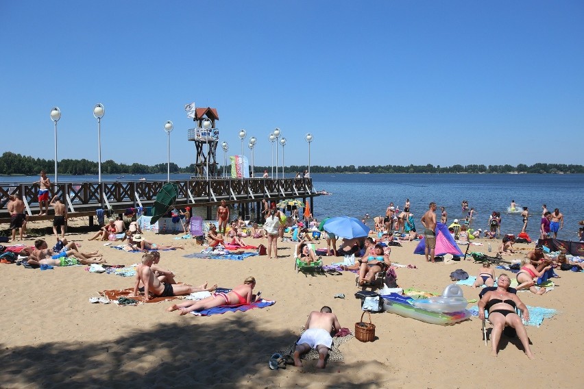 Na Pogorii tłum jak w Rimini, choć częściowo nielegalny [ZDJĘCIA]