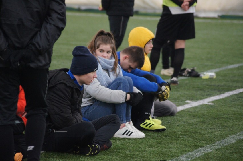 Trwa I Turniej o Puchar Prezydenta Radomska w Radomszczańskiej Arenie Futbolu