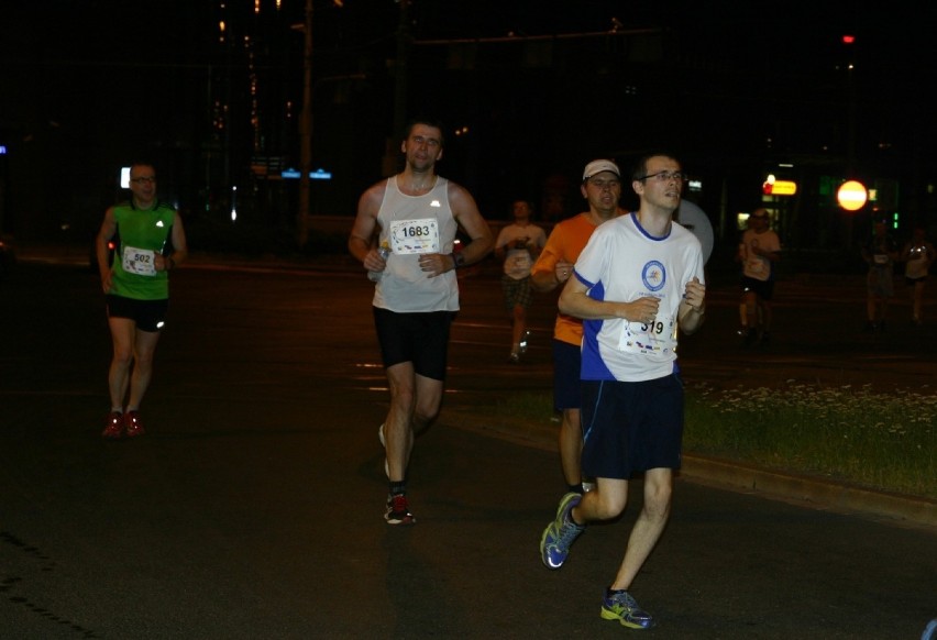 Nocny półmaraton we Wrocławiu - nielegalny