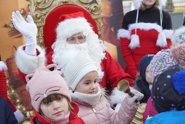Tak wyglądało spotkanie ze Świętym Mikołajem w Sępólnie w 2019 roku