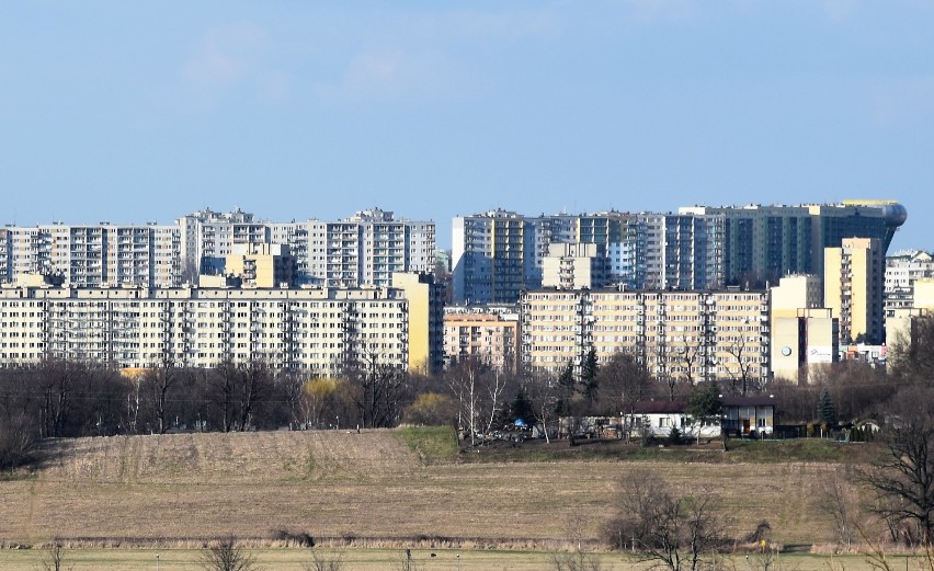 Tarnów z lotu ptaka. Zdjęcia miasta z najwyższych budynków w Tarnowie, balonu oraz miejsc widokowych [GALERIA]