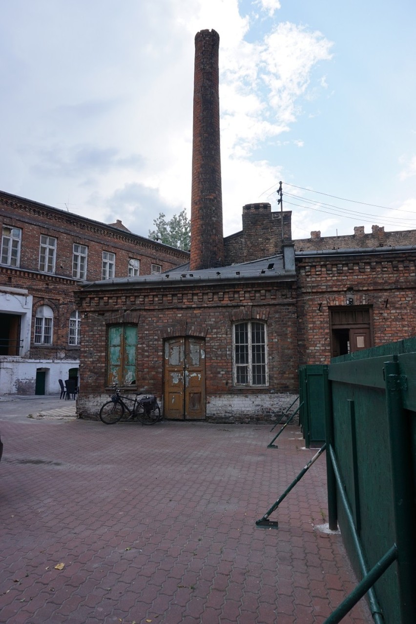Dawna Fabryka Cukrów w rejestrze zabytków. Jest ''źródłem wiedzy na temat historii Pragi i jej przemysłowej przeszłości''