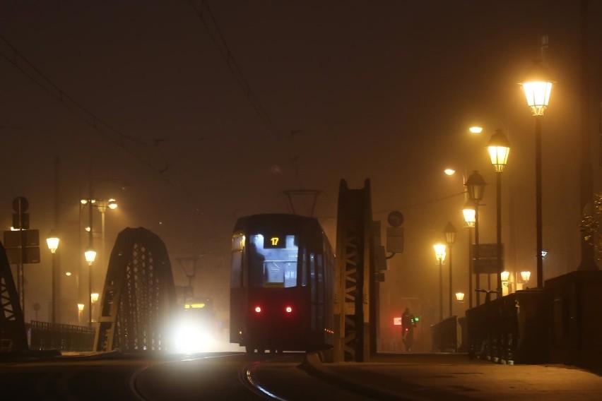 23.10.2019 wroclaw
wroclaw mgla
ostrow tumski mosty...