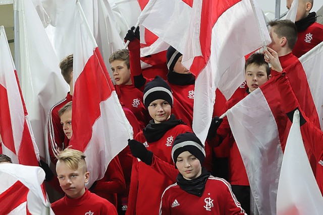 Kibice ŁKS na meczu z Zagłębiem