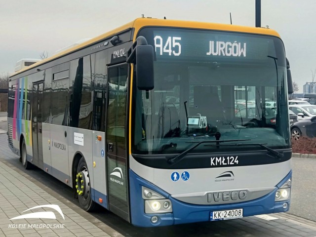 Blisko 22 mln zł otrzymał samorząd województwa małopolskiego na uruchomienie dodatkowych autobusów w ramach Małopolskich Linii Dowozowych